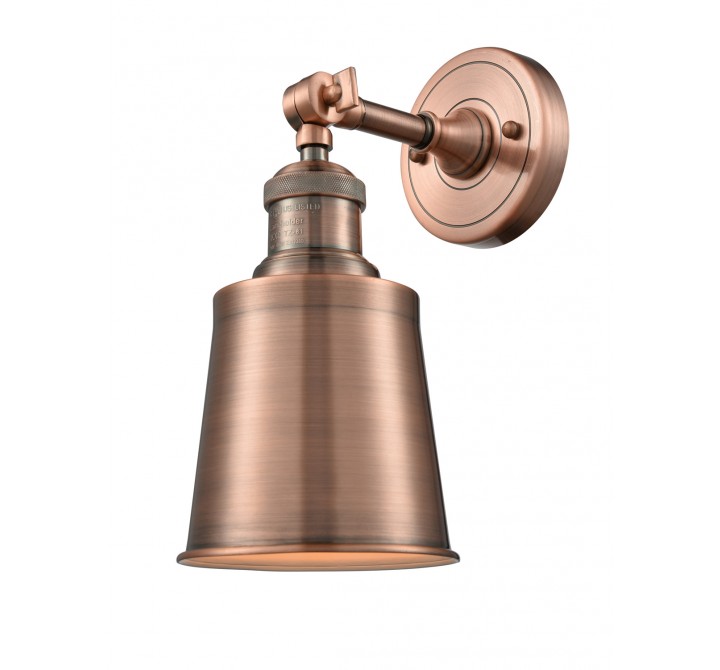METAL SHADE WALL SCONCE