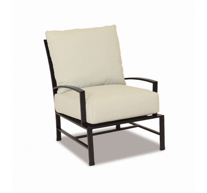 Sunset West La Jolla Aluminum Club Chair With Cushions In Canvas Flax With Self Welt