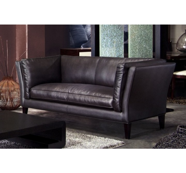 Diamond Sofa Estate Loveseat