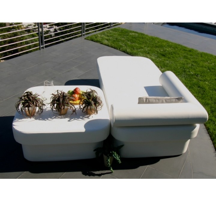 La Fete Stand - Daybed Corner Ottoman