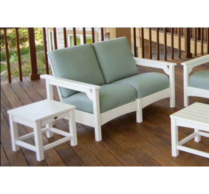 POLYWOOD¨ Club Settee