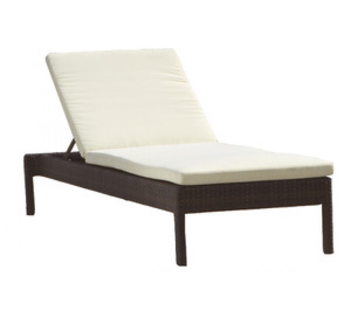 Source Outdoor Manhattan Chaise Lounge