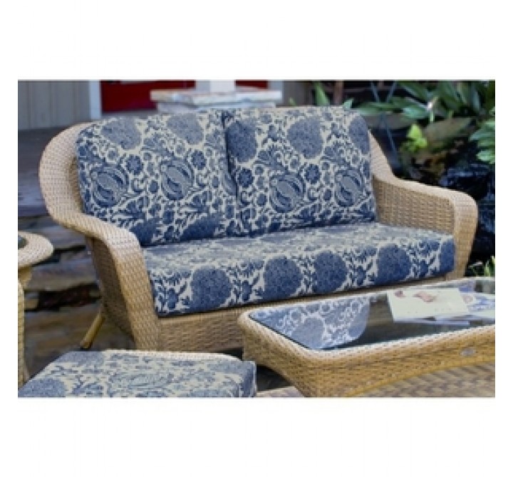 Tortuga Sea Pines Loveseat
