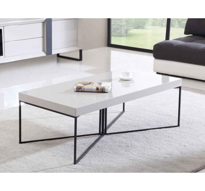B-Modern Mixer Coffee Table with Black Steel Legs in White Lacquer, Cream Lacquer or Light Walnut Veneer