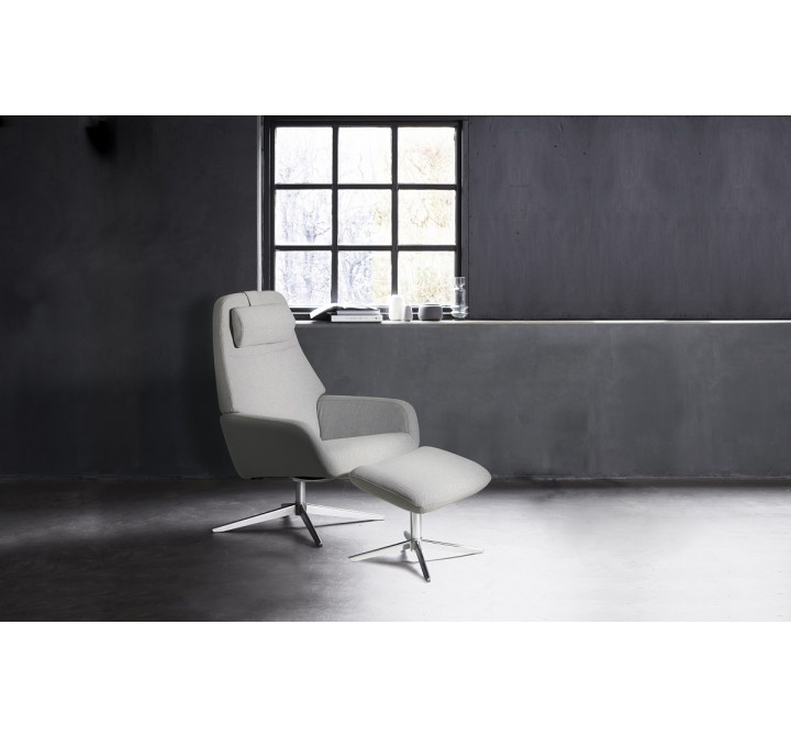Camillo Chair With Footrest In Balder Congac Leather - Lifestyle