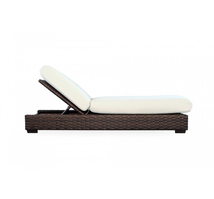 Contempo Chaise in Aged WalnutWicker Finish