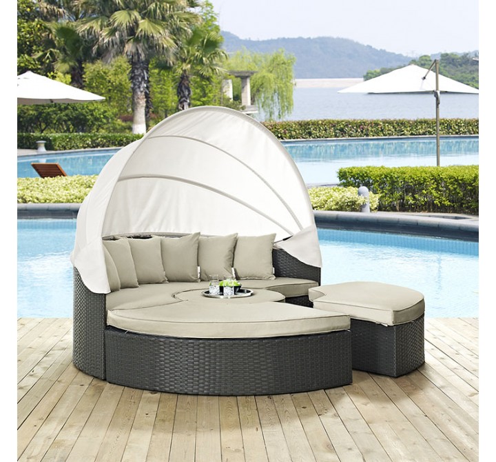 Modway Soujourn Outdoor Patio Wicker Rattan Sunbrella® Daybed - Lifestyle