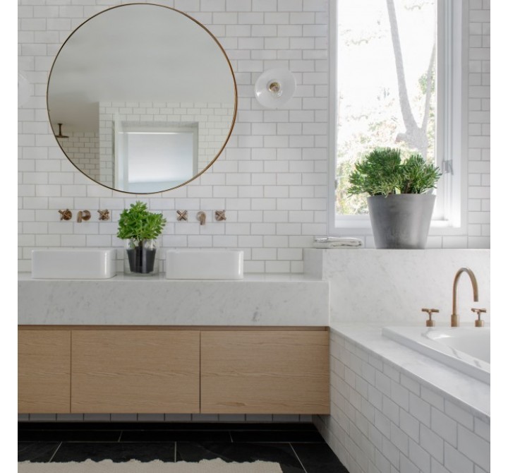 Oryx Mirror - Lifestyle