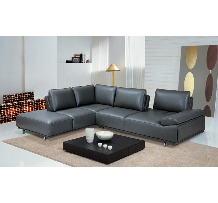 Roxanne Left Hand Facing Sectional in Dark Grey - Lifestyle