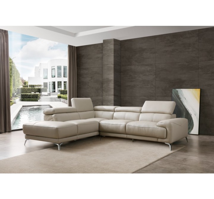 Fabiola Sectional With Chaise On Left - Lifestyle