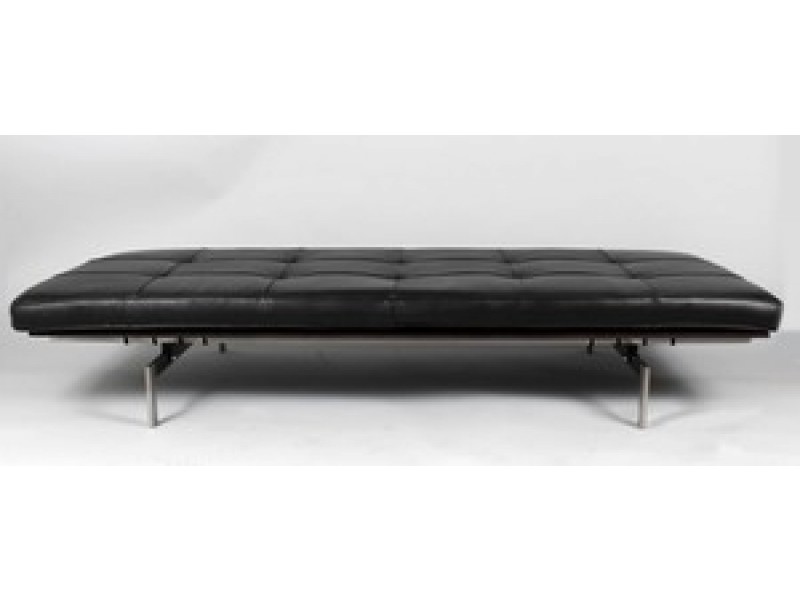 Stilnovo The Halloway Daybed