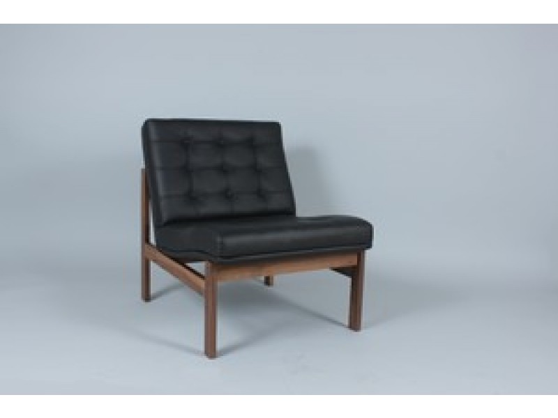 Stilnovo The Ellen Lounge Chair in Leather