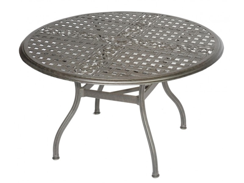 Meadow Decor 48" Round Dining Table
