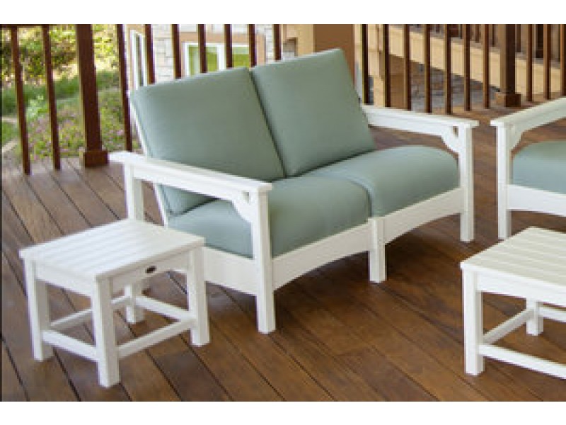 POLYWOOD¨ Club Settee