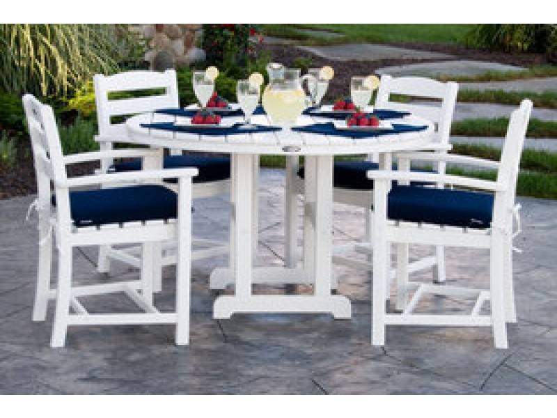 POLYWOOD¨ La Casa Cafe 5-Piece Dining Set with Cushions