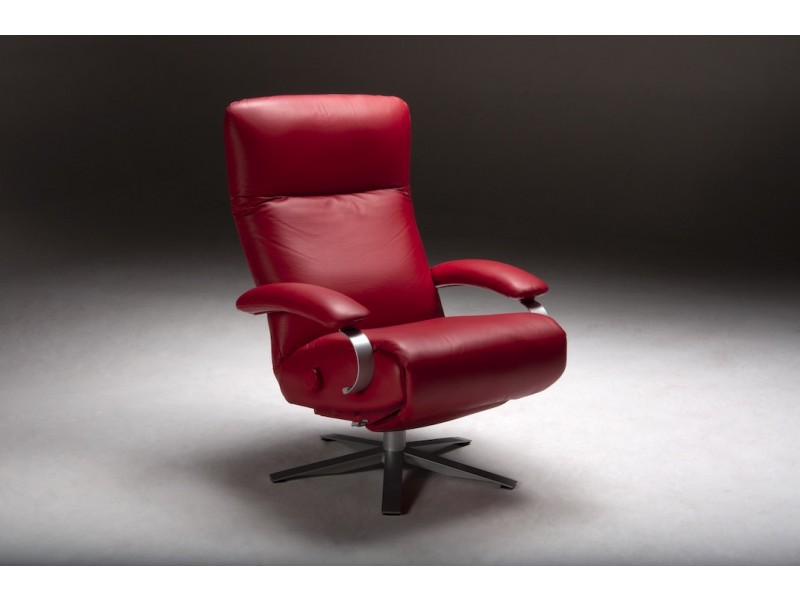 Lafer Carrie Recliner - Red Angle