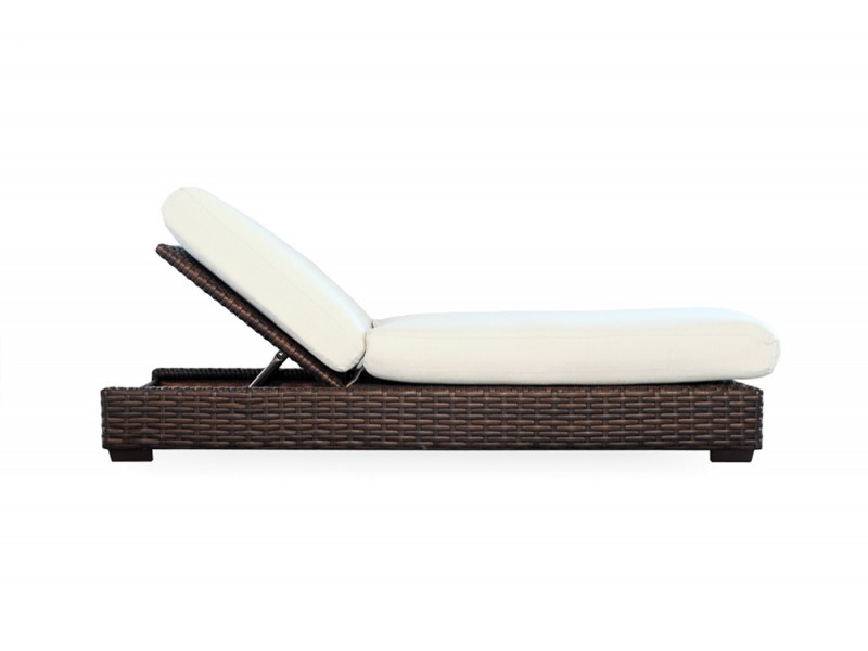 Contempo Chaise in Aged WalnutWicker Finish