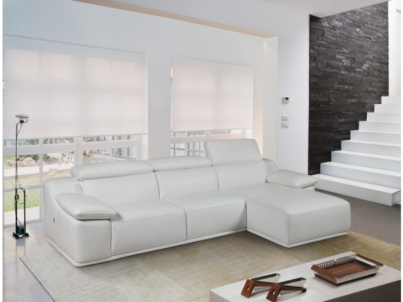  Isabel Right Hand Facing Sectional In White - Lifestyle