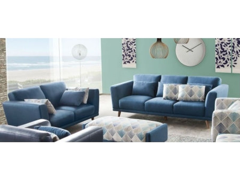 Diamond Sofa Magnetic Solid Fabric Sofa & Loveseat 2PC Set with Accent Pillows 