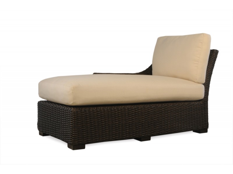 Mesa Right Arm Chaise - Angled