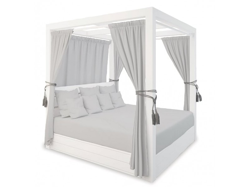  Newport Resort King Daybed in Vinyl