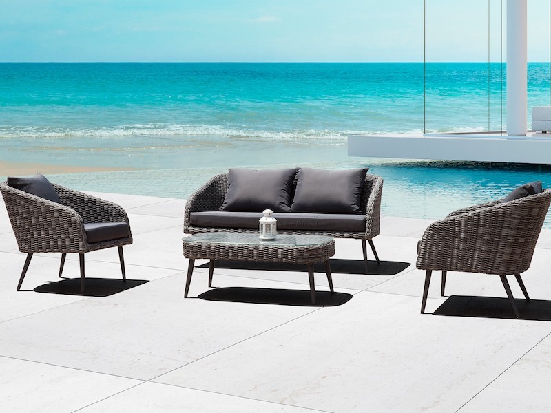 Whiteline Modern Living Waverly Outdoor Set