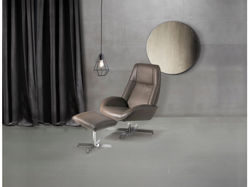 Roma Chair With Footrest In Yeti Fabric - Lifestyle