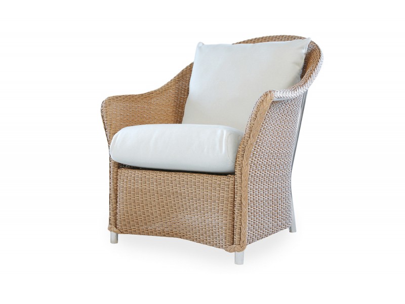 Weekend Retreat Lounge Chair  - Angled