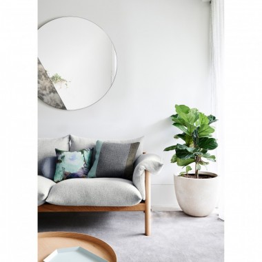 Cella Mirror - Lifestyle