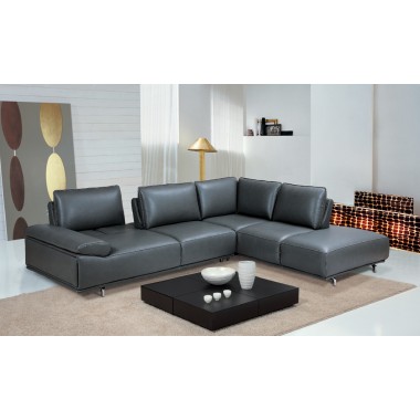 Roxanne Right Hand Facing Sectional In Dark Grey - Lifestyle