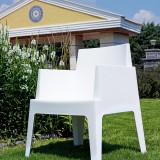 Box Resin Outdoor Dining Arm Chair - White